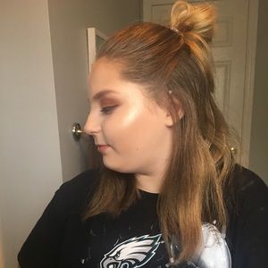 Meet your Posher, Josie